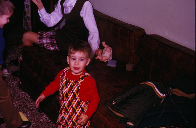 Christmas 1969, 1970, Halloween 1969 3200dpi 070.jpg - Xmas 1970